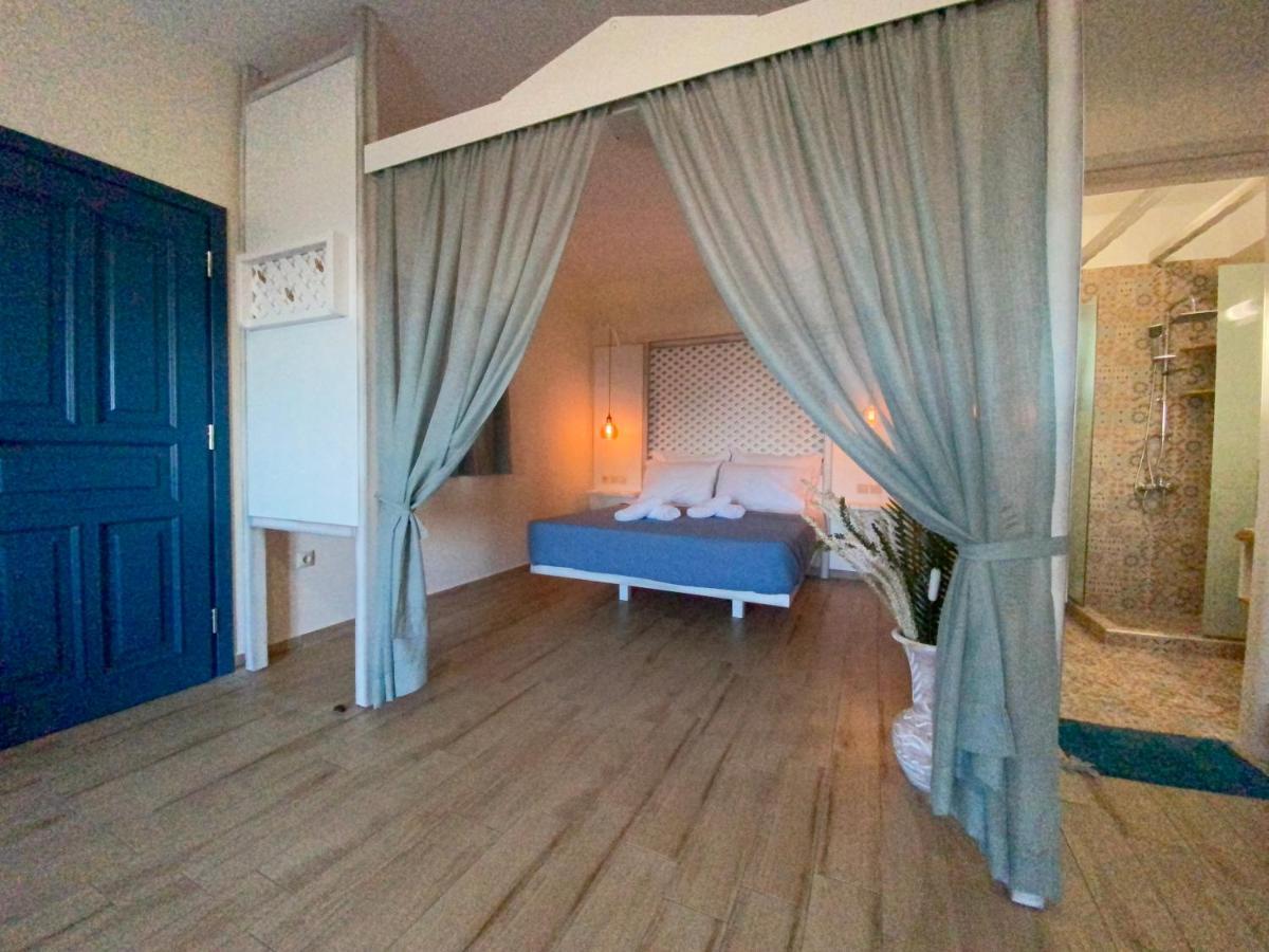 Michail Suites Afiartis Karpathos ภายนอก รูปภาพ