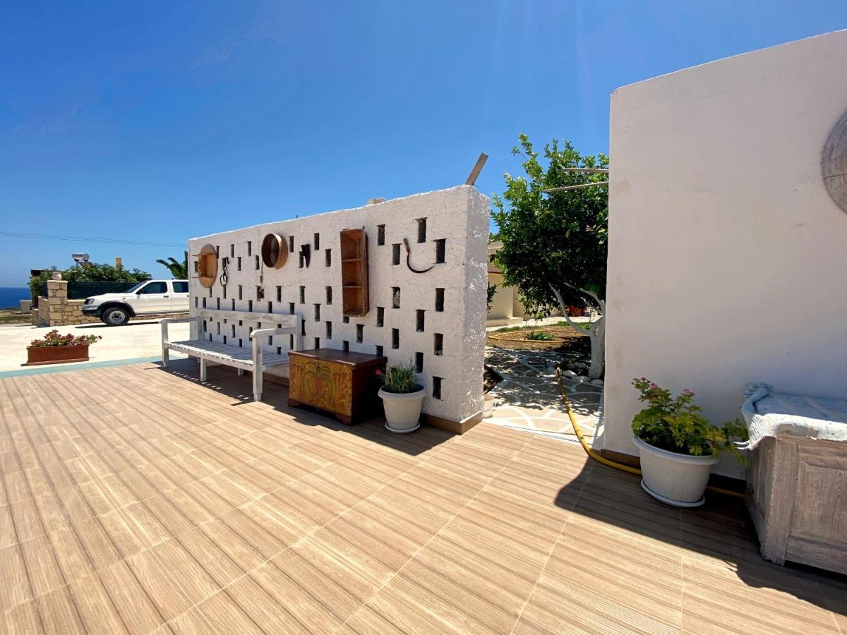 Michail Suites Afiartis Karpathos ภายนอก รูปภาพ
